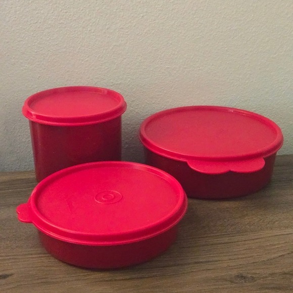 Tupperware Red Glitter Round Food Storage Containers Set of 3 700ml 440ml - Picture 2 of 9